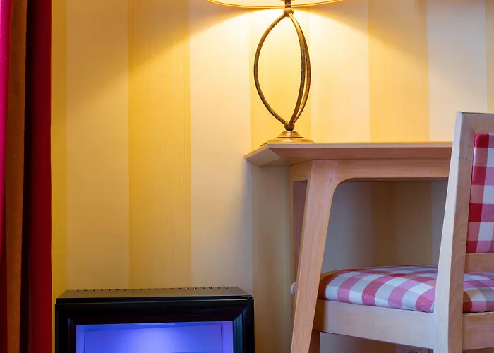 Delambre Szálloda 3*