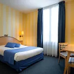 Delambre Hotel 3*