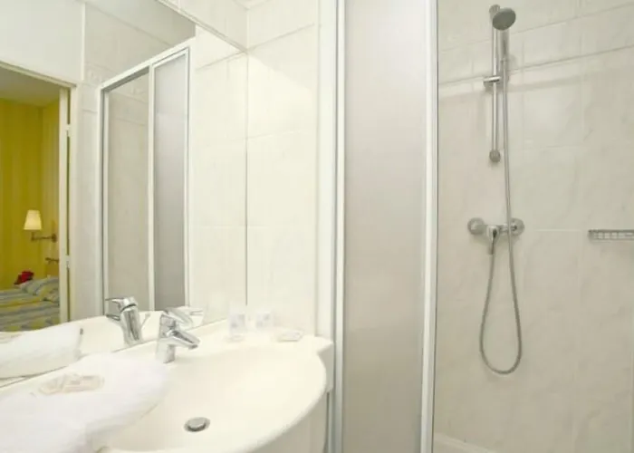 Delambre 3* Parigi