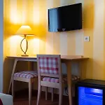 Hotel Delambre 3*