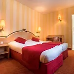 Delambre Hotel